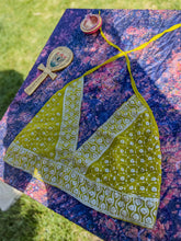 Load image into Gallery viewer, Peridot princess halter top
