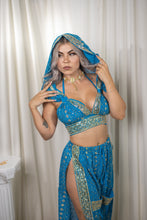 Load image into Gallery viewer, Sapphire Moon jasmine set
