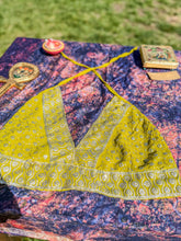 Load image into Gallery viewer, Peridot princess halter top
