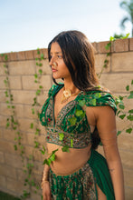 Load image into Gallery viewer, Poison Ivy Jasmine Set
