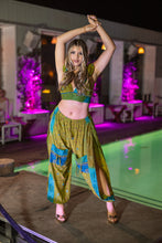 Load image into Gallery viewer, Earth Princess Jasmine Set
