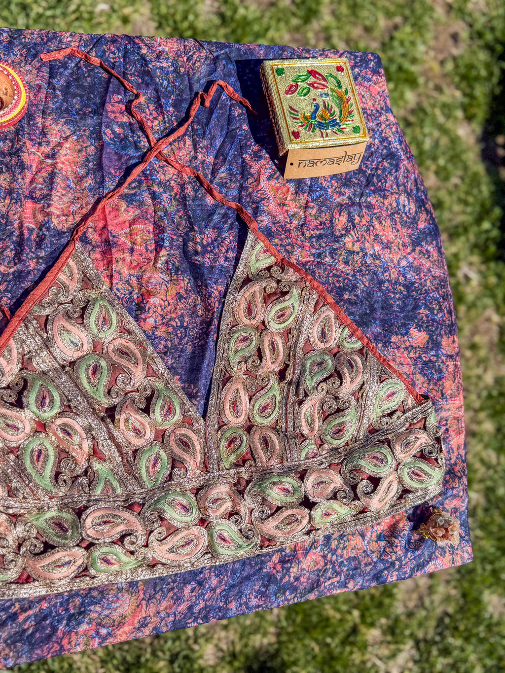 Paisley Garden halter top size L