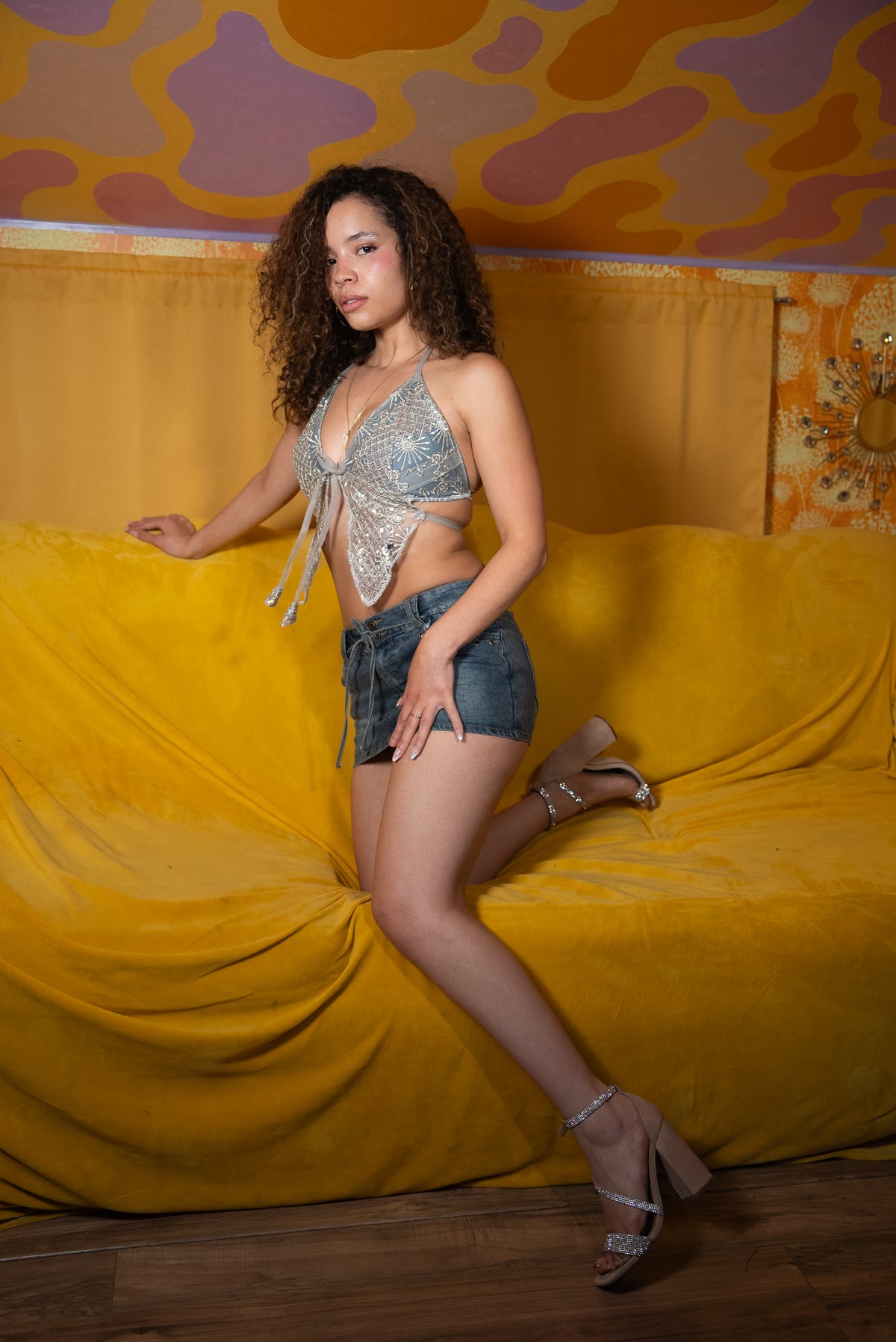 Moon dust pixie top