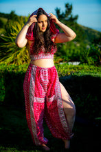 Load image into Gallery viewer, Silver Cherry Pop Jasmine Set
