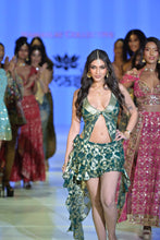 Load image into Gallery viewer, Dragon Flower Mermaid Set
