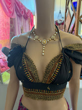 Load image into Gallery viewer, Aztec black Jasmine hoodie top
