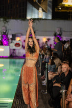 Load image into Gallery viewer, Gold Flowers Gaia Jasmine Set
