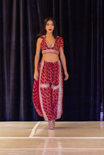 Load image into Gallery viewer, Diamond Love Jasmine Set
