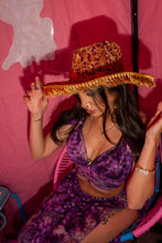 Load image into Gallery viewer, Royal golden magic hat
