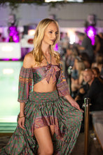 Load image into Gallery viewer, Butterfly Garden Bollywood Set
