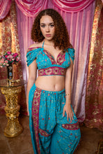 Load image into Gallery viewer, Dreamgirl Jasmine Set
