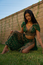 Load image into Gallery viewer, Poison Ivy Jasmine Set
