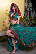 Load image into Gallery viewer, Lotus Royalty Bollywood Set
