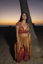Load image into Gallery viewer, Kundalini Fire Jasmine Set
