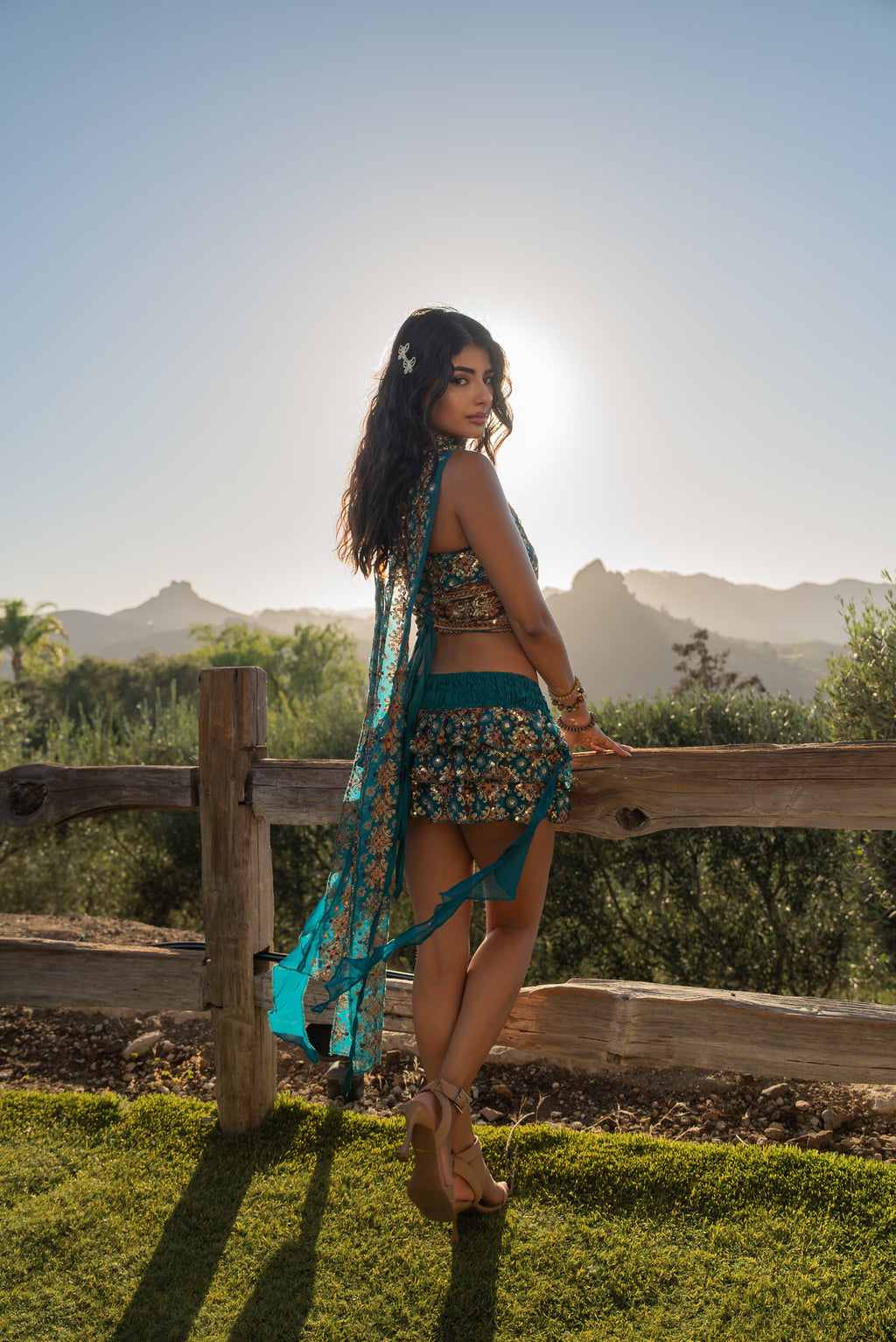 Blue lotus ruffle mini skirt set