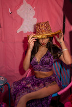 Load image into Gallery viewer, Royal golden magic hat
