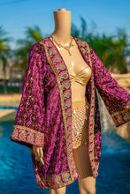 Load image into Gallery viewer, Amethyst Excellence Velvet Kimono
