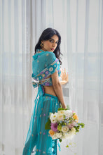 Load image into Gallery viewer, Princess Bubbles Jasmine set
