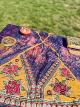 Load image into Gallery viewer, Sun flowers halter top
