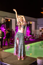 Load image into Gallery viewer, Butterfly Garden Bollywood Set
