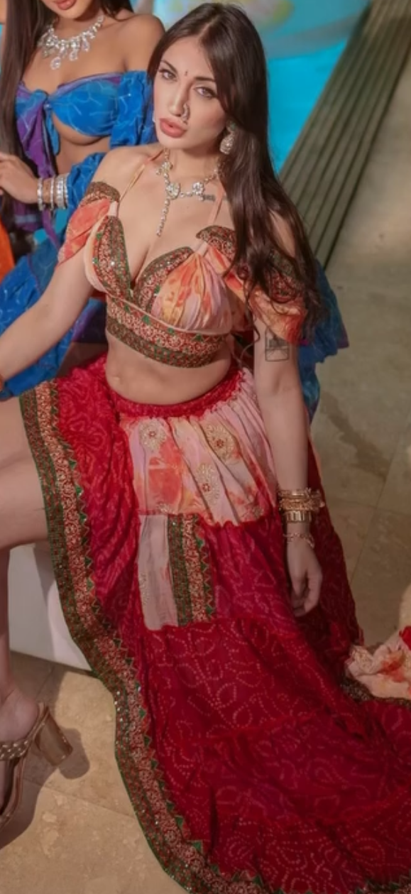 Fire Bandhani Bollywood Set
