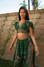 Load image into Gallery viewer, Poison Ivy Jasmine Set
