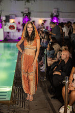 Load image into Gallery viewer, Gold Flowers Gaia Jasmine Set
