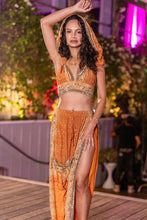 Load image into Gallery viewer, Gold Flowers Gaia Jasmine Set
