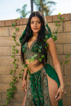 Load image into Gallery viewer, Poison Ivy Jasmine Set
