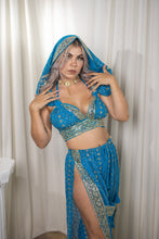 Load image into Gallery viewer, Sapphire Moon jasmine set

