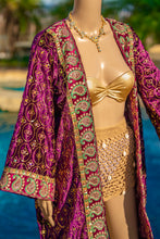 Load image into Gallery viewer, Amethyst Excellence Velvet Kimono
