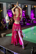 Load image into Gallery viewer, Aurora Gold Bollywood Set
