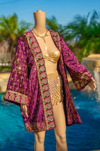 Load image into Gallery viewer, Amethyst Excellence Velvet Kimono
