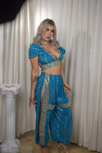 Load image into Gallery viewer, Sapphire Moon jasmine set
