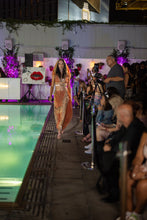 Load image into Gallery viewer, Gold Flowers Gaia Jasmine Set
