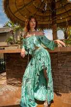 Load image into Gallery viewer, Baby Blue Bandhani Bollywood Set
