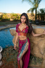 Load image into Gallery viewer, Pink Bubbles Jasmine Set
