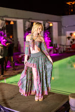 Load image into Gallery viewer, Butterfly Garden Bollywood Set
