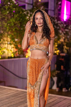 Load image into Gallery viewer, Gold Flowers Gaia Jasmine Set
