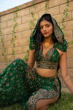 Load image into Gallery viewer, Poison Ivy Jasmine Set
