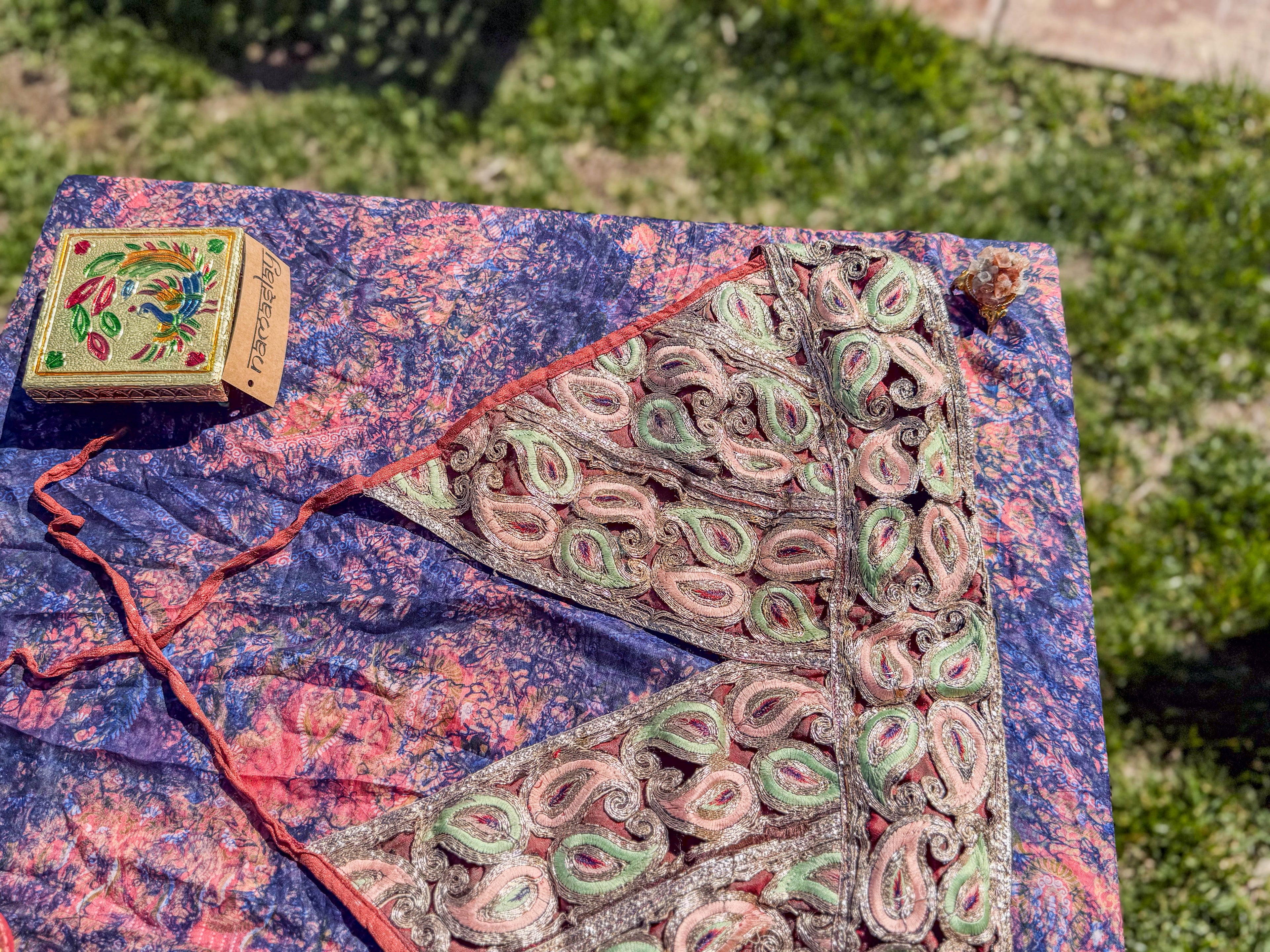 Paisley Garden halter top size L