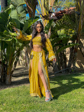 Load image into Gallery viewer, Yellow diamonds goddess set

