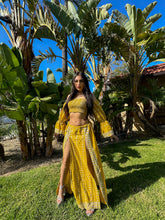 Load image into Gallery viewer, Yellow diamonds goddess set
