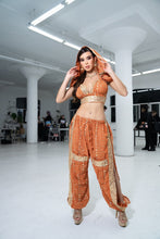 Load image into Gallery viewer, Princess peach Jasmine Set
