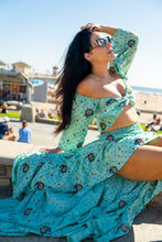 Load image into Gallery viewer, Baby Blue Bandhani Bollywood Set
