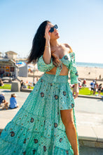 Load image into Gallery viewer, Baby Blue Bandhani Bollywood Set
