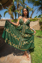 Load image into Gallery viewer, emerald enchantress magic dress
