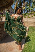 Load image into Gallery viewer, emerald enchantress magic dress
