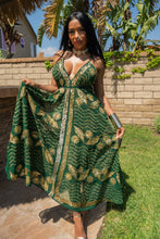 Load image into Gallery viewer, emerald enchantress magic dress
