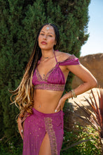 Load image into Gallery viewer, Golden Lily Goddess Set
